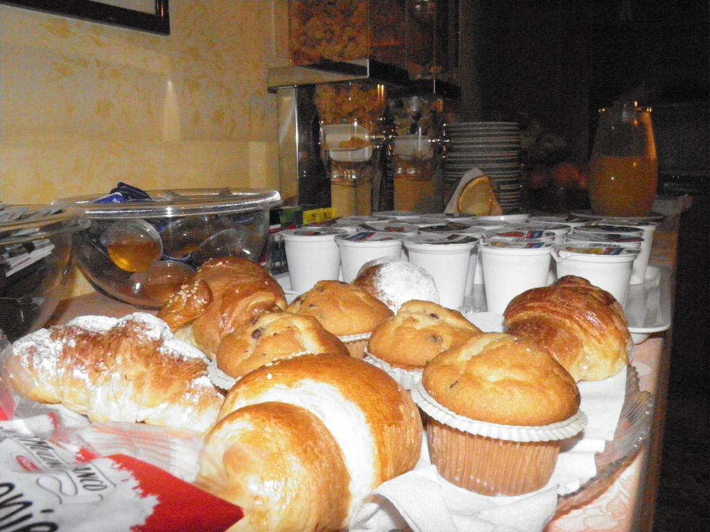 Hotel Gran Sasso 밀라노 외부 사진